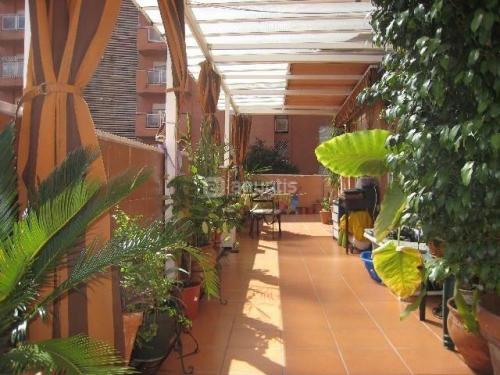 Se vende estupendo piso en la zona de Sevilla Este.90