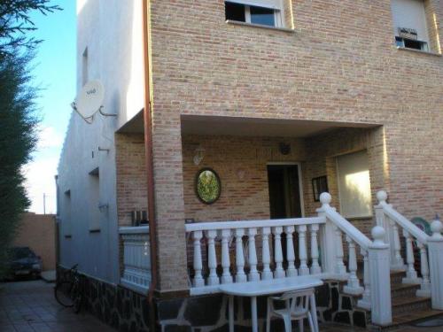 Chalet individual en la localidad de Arges urbanizacion Las Posturas