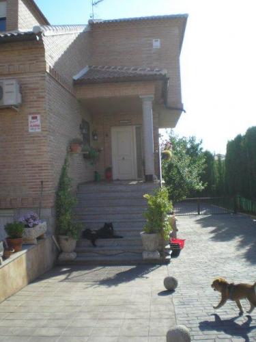 Chalet Individual en la localidad de Arges urbanizacion El Viso.