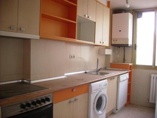 PISO EN SAN VICENTE MARTIR PISO DE 90M2 TOTALMENTE REDORMADO