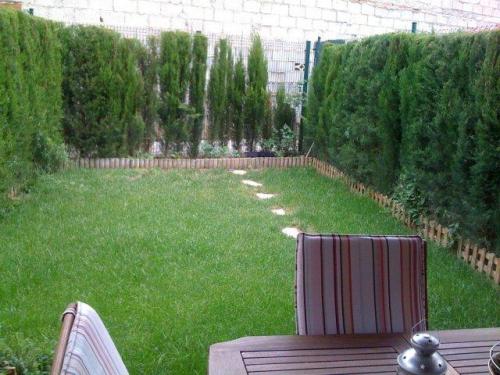 UNIFAMILIAR ADOSADO EN LA MUELA urbanizacion CERRADA 1 PLAZA DE