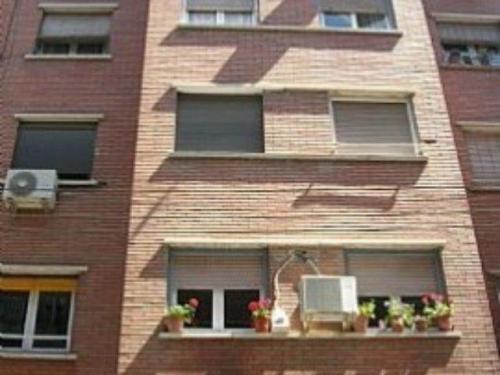 Piso de 47 m2 utiles .Piso de dos dormitorios y