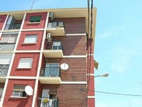 Piso de 52 m2 utiles .Piso de tres dormitorios y