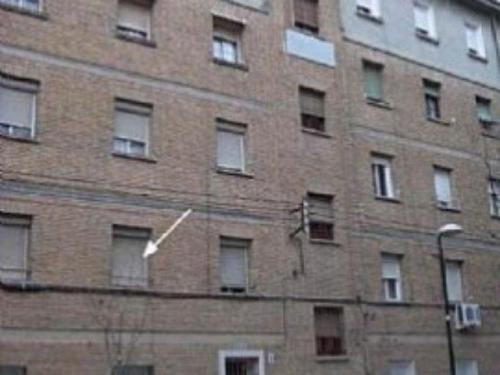 Piso de 55 m2 utiles .Piso de cuatro dormitorios y