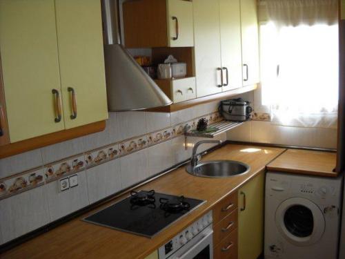 PISO JUNTO AVENIDA Madrid Y PLAZA HUESCA CALLE PEDROII EL