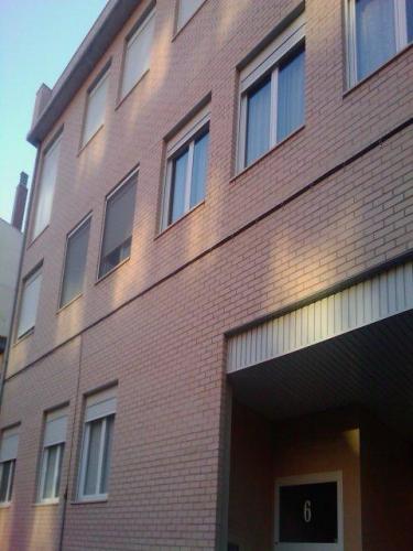 APARTAMENTO EN MIRALBUENO 3 AñOS DE ANTIGUEDAD ASCENSOR CALEFACCION INDIVIDUAL