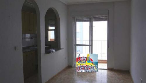 APARTAMENTO A 300M DE LA PLAYA 