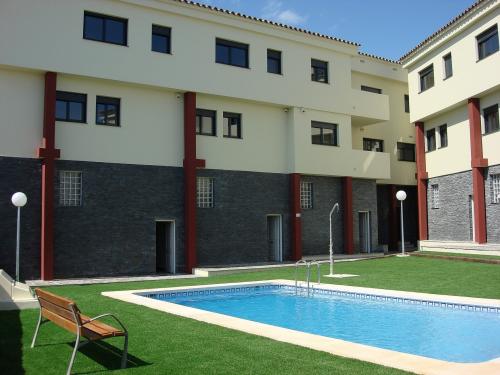 Vivienda adosada en San Jorge con piscina y solarium