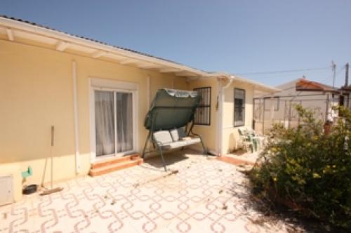 TORREVIEJA BUNGALOW AMPLIO JARIDN 3 HABS 50.000 EUROS 