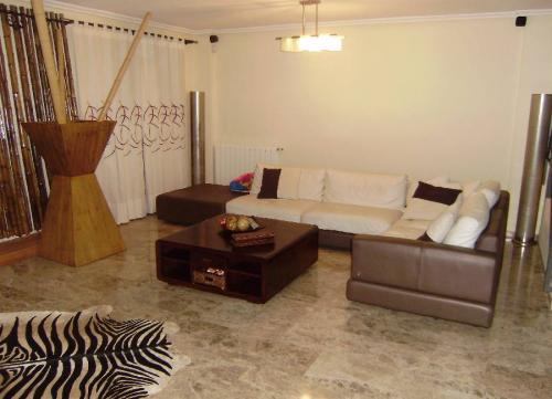 Estupendo Chalet Adosado en la Almajada