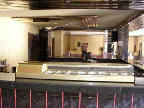 Alquiler bar apolo cafeteria centro torrevieja