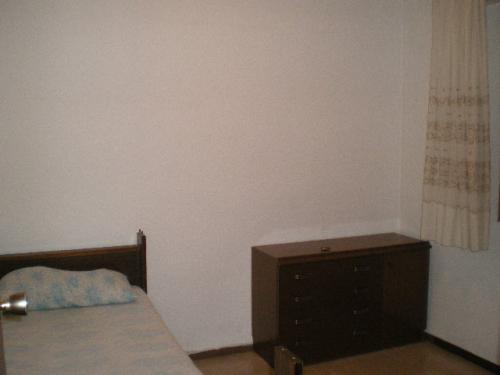 SE ALQUILA PISO AMUEBLADO EN RESIDENCIAL MIRAMAR 