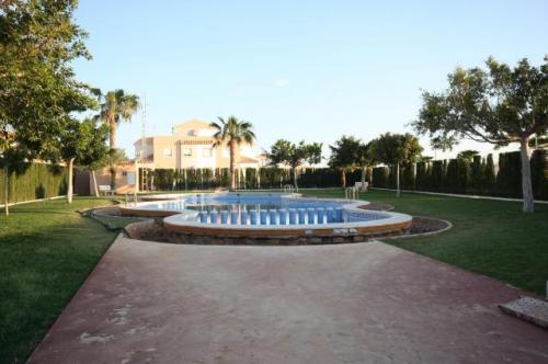 TORREVIEJA,GRAN ZONA,BUNGALOW 2 HABS 59.900 EUROS 