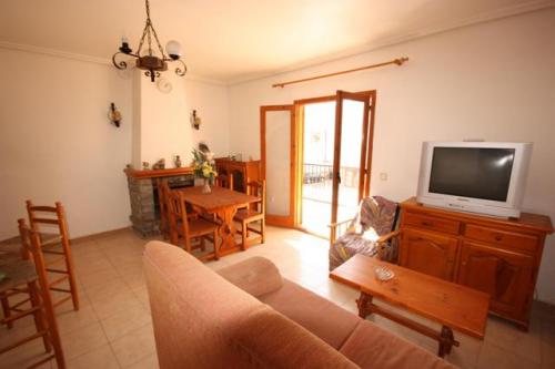 TORREVIEJA 2 HABS 63.000 EUROS,GRAN ZONA,CERCA PLAYA 