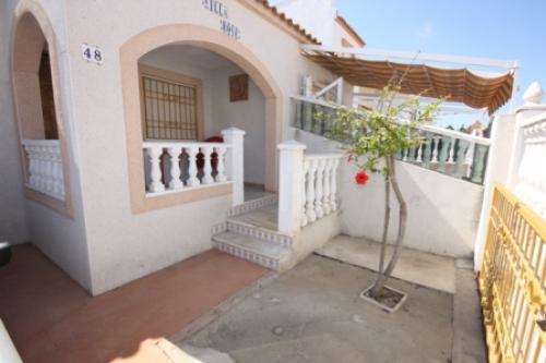 TORREVIEJA,GRAN ZONA,BUNGALOW 2 HABS 69.000 EUROS