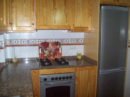 ROSNELY VENDE PISO EN REDOVAN (OCASIÓN)