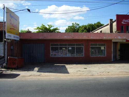 VENDO PROPIEDAD UBICADA SOBRE LA AVENIDA AVIADORES DEL CHACO 