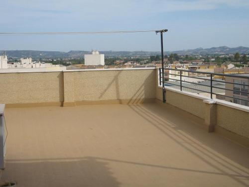 ÁTICO DE 145M² CON 4 DORMITORIOS A LA VENTA EN REDOVAN