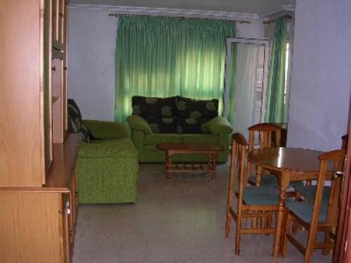 Alquiler piso 3 dormitorios centro torrevieja 