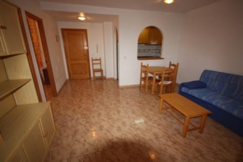 TORREVIEJA 2 HABS,ZONA CERCANA A PLAYA 54.500 EUROS.
