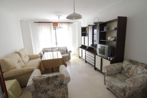 Alquilo piso precioso para estudiantes en HUELVA