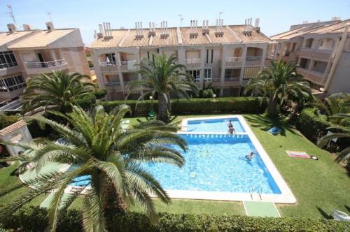 TORREVIEJA,CERCA PLAYA,2 HABS,PISCINA,GRAN PRECIO.