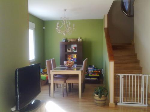 ref-00011 Arges, urbanizacion Las Eras, chalet adosado en venta