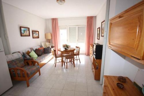 TORREVIEJA ZONA HABANERAS,1 HABS 41.900 EUROS.