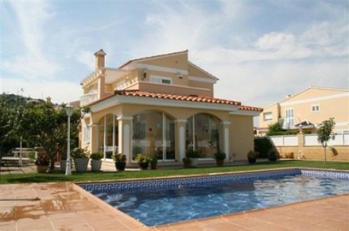 Chalet  super lujo a 600m. de la playa