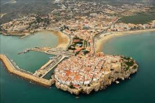 LIQUIDAMOS apartamentos y áticos NUEVOS 3 habitaciones PEÑISCOLA