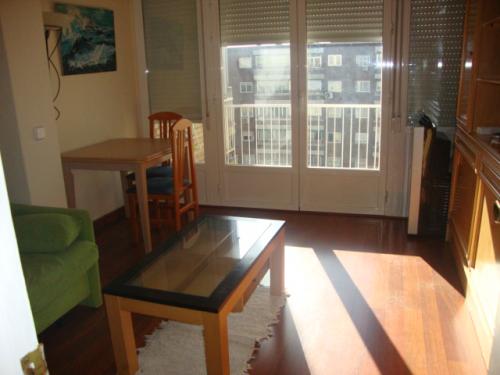 Excelente estudio en alquiler en Madrid. Barrio Retiro. MLS 13#04