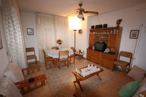 TORREVIEJA AL LADO PLAYA 2 HABS +1HAB 51.000 EUROS