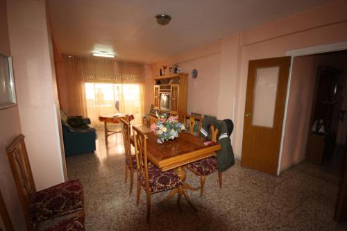 Piso 3 dormitorios con garaje playa Torrevieja