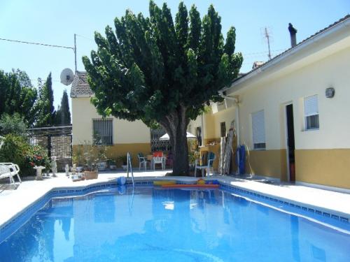 Casa de campo con piscina Daya Vieja