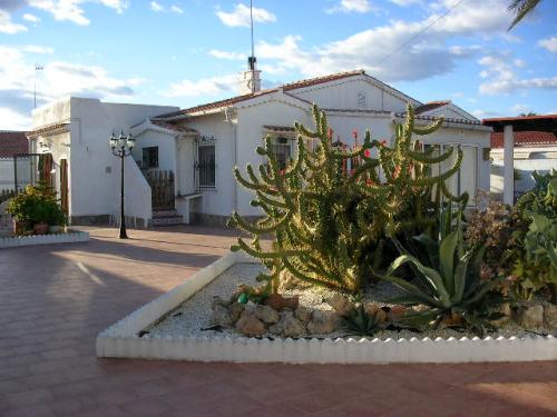 Venta magnifico chalet torreta florida torrevieja