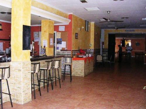 Alquiler restaurante plaza en los montesinos