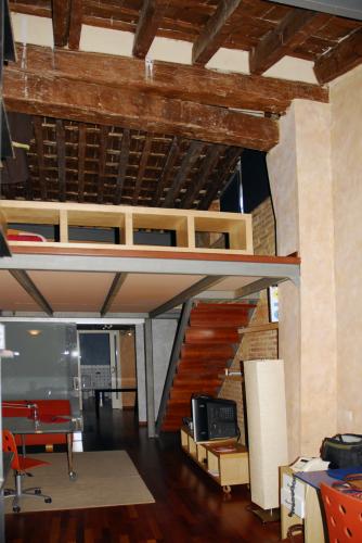Apartamento tipo LOFT con ALTILLO en el barrio del Carmen de VALENCIA,