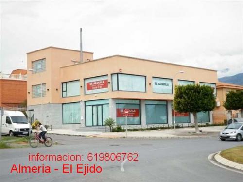 EDIFICIO COMERCIAL--. EN  ALMERIA  -  EL EJIDO .