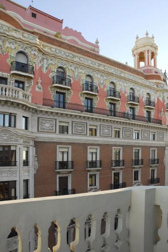 Despacho ÁTICO en alquiler en PINTOR SOROLLA, centro de Valencia