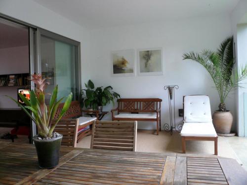 Loft INCREÍBLE con VISTAS DIRECTAS sobre el Botánico. Centro de Valencia