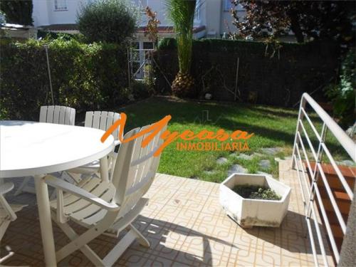 ALQUILER CHALET ADOSADO EN EL CASCO URBANO VILLAVICIOSA DE ODON 