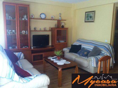 ALQUILER PISO EN EL CASCO URBANO 