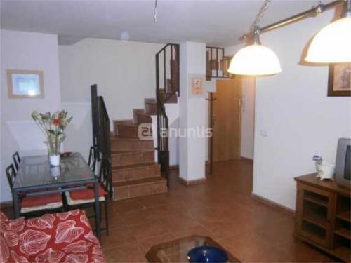 ALQUILER DUPLEX EN EL CASCO URBANO 