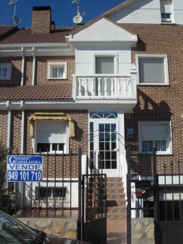 OCASION UNICA CHALET EN VENTA-AZUQUECA