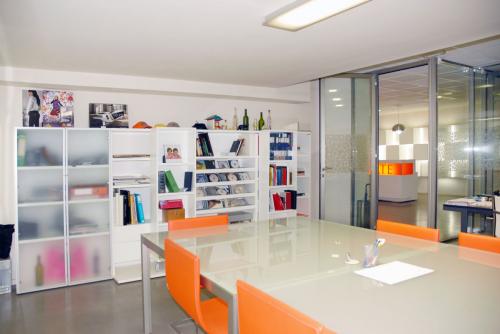 OFICINA de 350 m2 completamente equipada con excelentes calidades en el CENTRO de Valencia