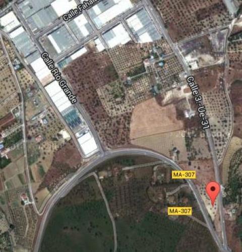 TERRENO INDUSTRIAL-COMERCIAL EN VENTA