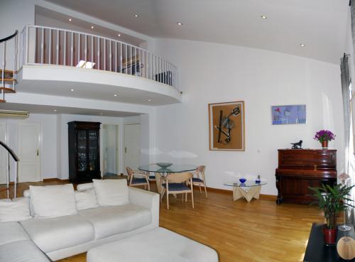 Increíble DÚPLEX tipo loft en el centro histórico de Valencia, barrio del Carmen