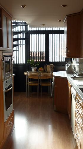 PRECIOSO ATICO EN FRESNOS 