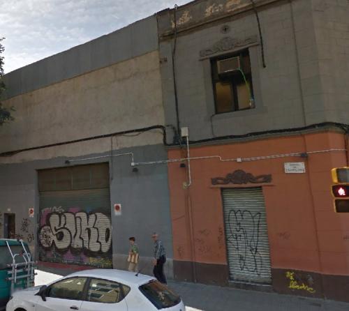 Local a pie de calle en Poblenou