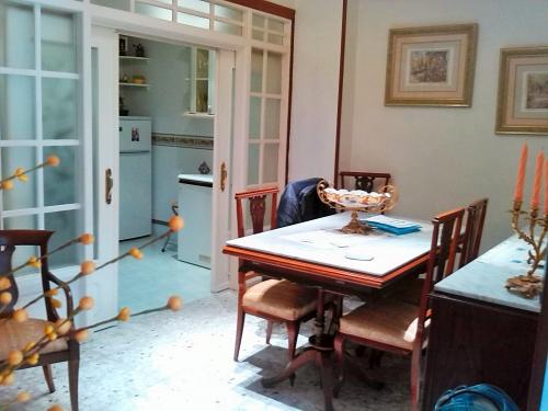 Duplex 6 dormitorios centro playas Torrevieja